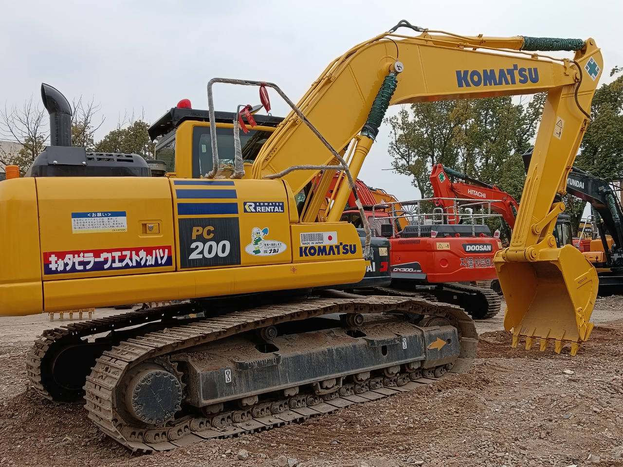 KOMATSU PC200-8N1 - Гусеничный экскаватор: фото 1 KOMATSU PC200-8N1 - Гусеничный экскаватор: фото 1