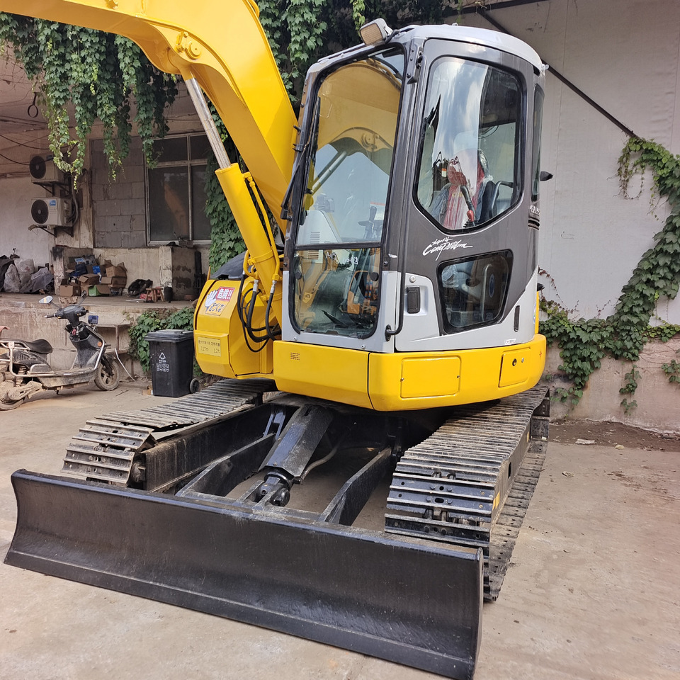 KOMATSU PC78US - Мини-экскаватор: фото 2 KOMATSU PC78US - Мини-экскаватор: фото 2