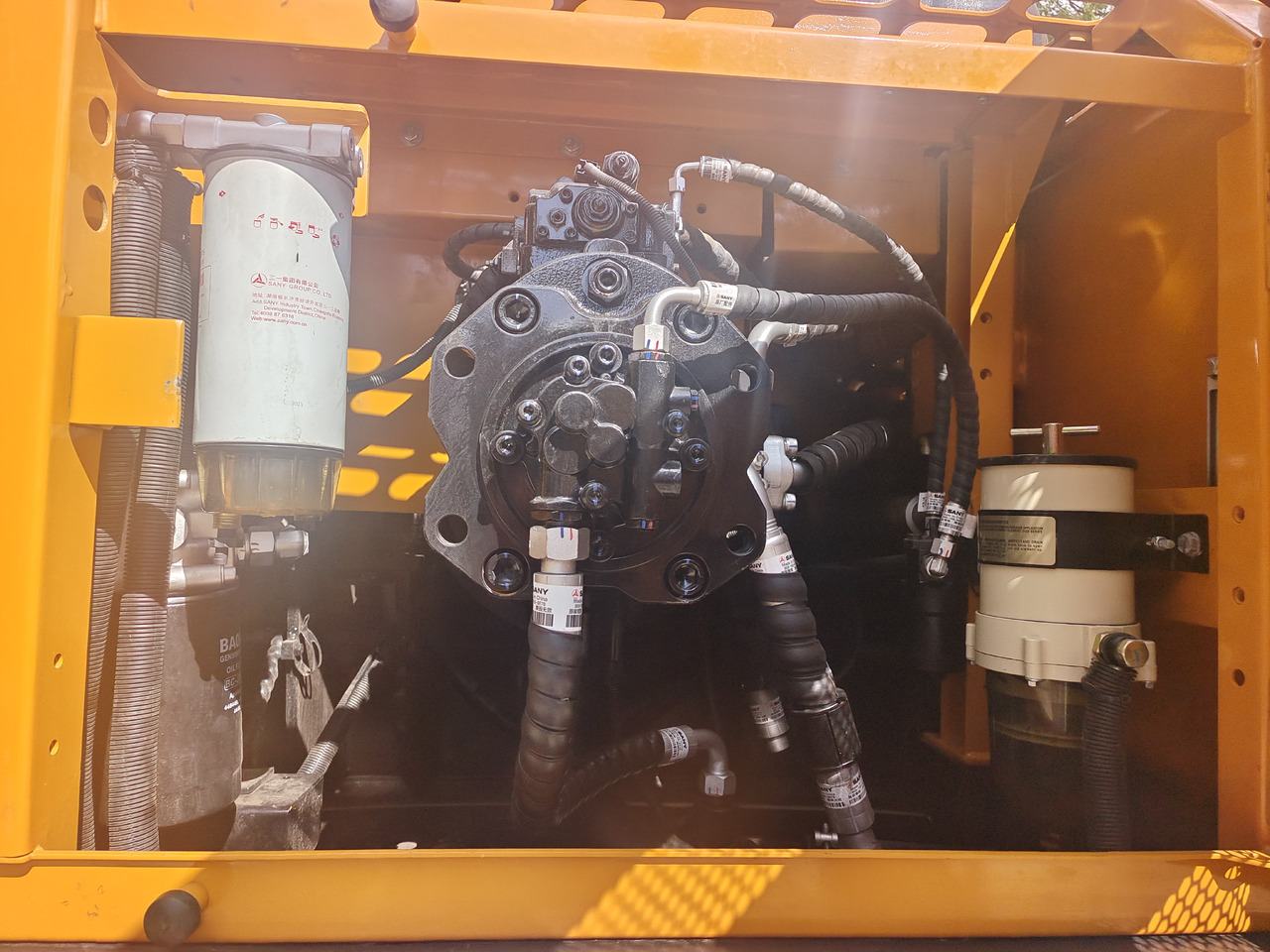 SANY 365H - Гусеничный экскаватор: фото 3 SANY 365H - Гусеничный экскаватор: фото 3