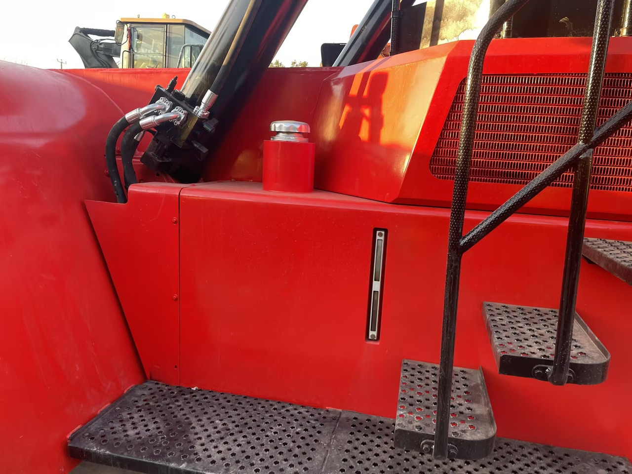 SANY SRSC45C30 45 TON CAPACITY - Ричстакер: фото 4 SANY SRSC45C30 45 TON CAPACITY - Ричстакер: фото 4