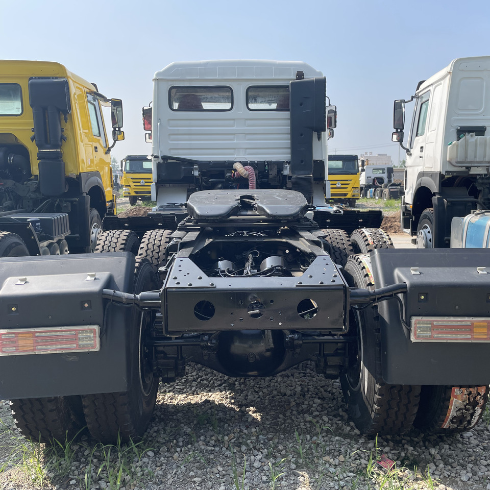 SHACMAN F3000 - Тягач: фото 3 SHACMAN F3000 - Тягач: фото 3