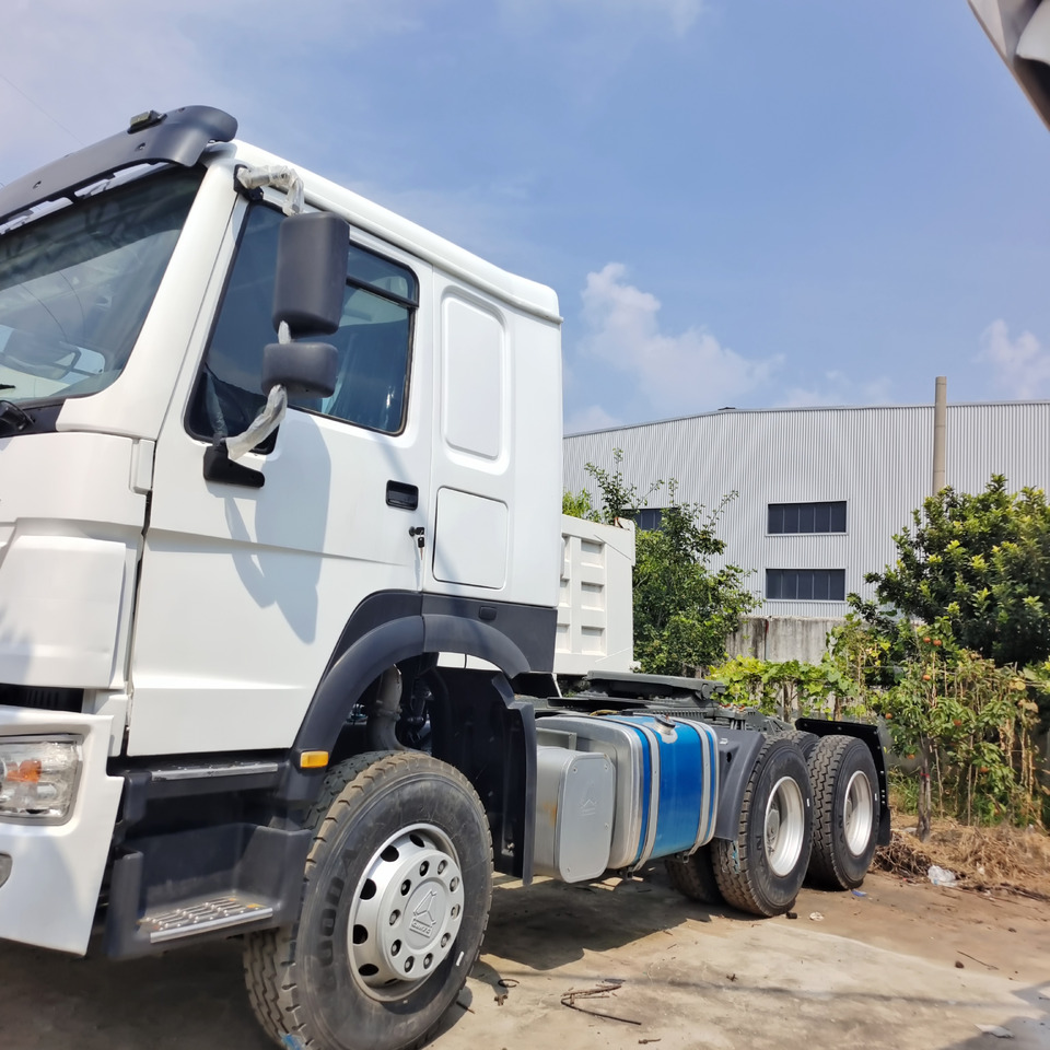 SINOTRUK HOWO 6*4 - Тягач: фото 3 SINOTRUK HOWO 6*4 - Тягач: фото 3