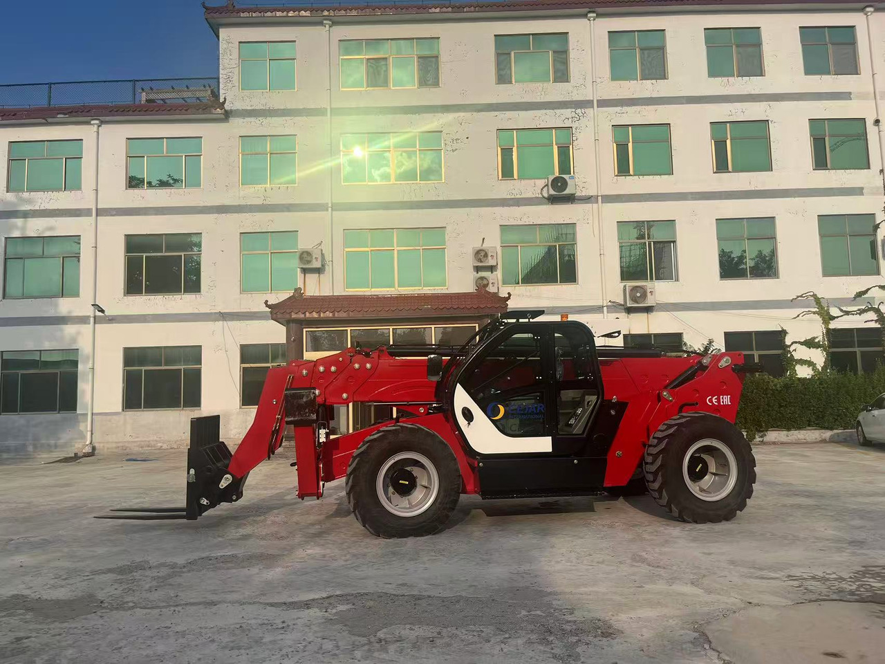 XCMG 9 METER BRAND NEW - Телескопический погрузчик: фото 2 XCMG 9 METER BRAND NEW - Телескопический погрузчик: фото 2