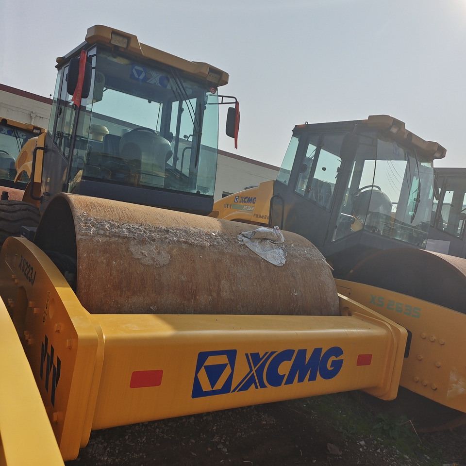 XCMG XS223J - Дорожный каток: фото 5 XCMG XS223J - Дорожный каток: фото 5