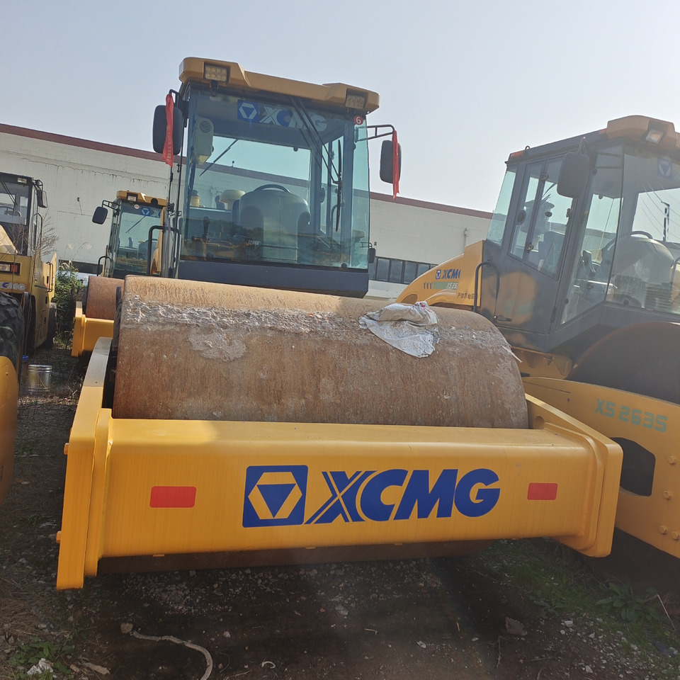 XCMG XS223J - Дорожный каток: фото 4 XCMG XS223J - Дорожный каток: фото 4