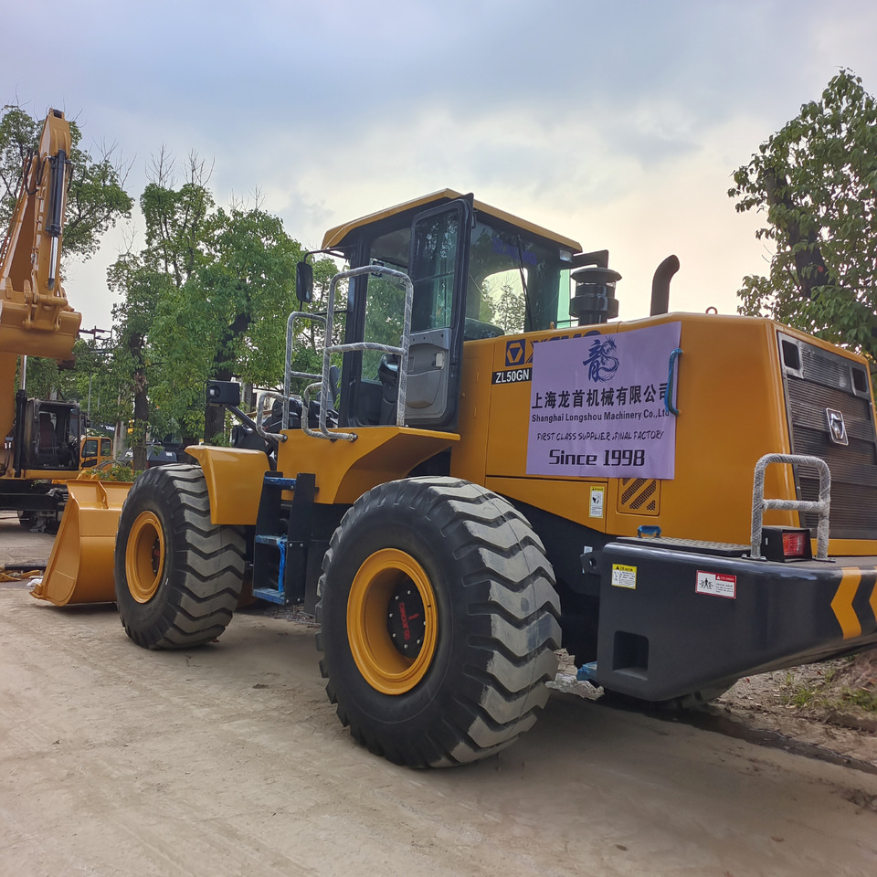 XCMG ZL50GN - Гусеничный экскаватор: фото 3 XCMG ZL50GN - Гусеничный экскаватор: фото 3