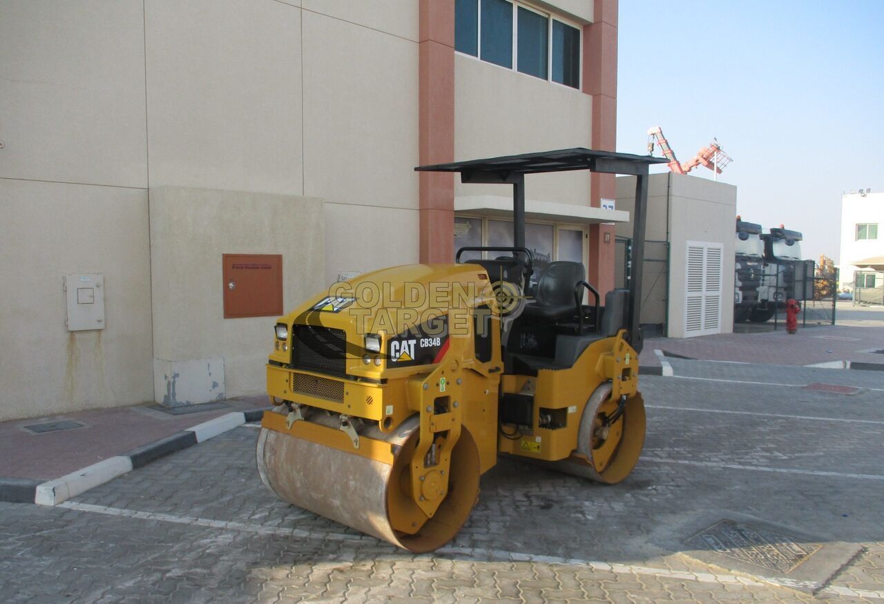 Caterpillar CB34B Double Drum Roller - Дорожный каток: фото 2 Caterpillar CB34B Double Drum Roller - Дорожный каток: фото 2
