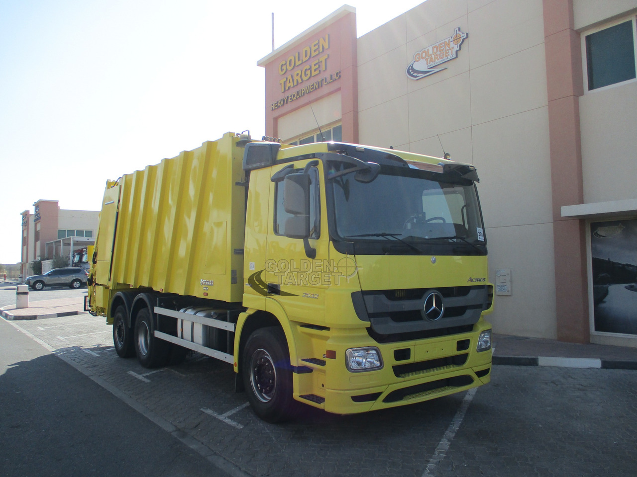 Mercedes Actros 2532 6×2 Garbage Truck - Мусоровоз: фото 1 Mercedes Actros 2532 6×2 Garbage Truck - Мусоровоз: фото 1