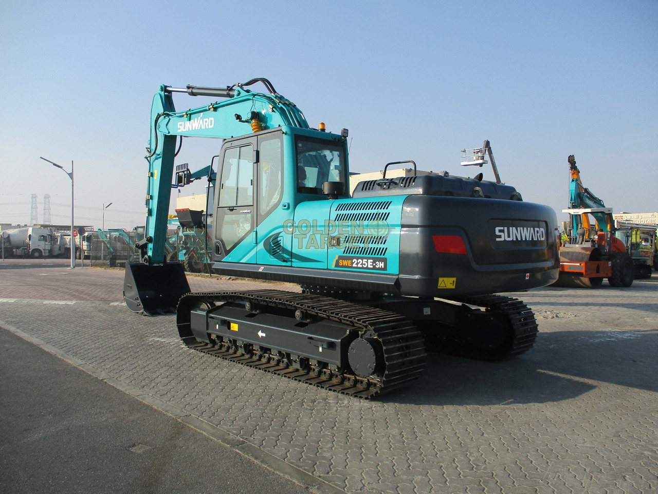 SUNWARD SWE225E-3H Hydraulic Excavator - Гусеничный экскаватор: фото 4 SUNWARD SWE225E-3H Hydraulic Excavator - Гусеничный экскаватор: фото 4