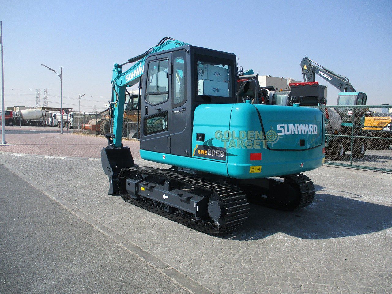 SUNWARD SWE80E9 Mini Hydraulic Excavator - Мини-экскаватор: фото 4 SUNWARD SWE80E9 Mini Hydraulic Excavator - Мини-экскаватор: фото 4