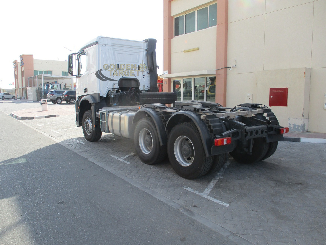 Mercedes-Benz Actros 3342 6x4 Right Hand Head Truck - Тягач: фото 4 Mercedes-Benz Actros 3342 6x4 Right Hand Head Truck - Тягач: фото 4
