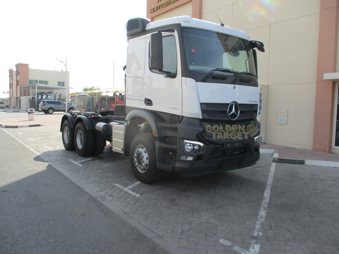 Mercedes-Benz Actros 3342 6x4 Right Hand Head Truck - Тягач: фото 1 Mercedes-Benz Actros 3342 6x4 Right Hand Head Truck - Тягач: фото 1
