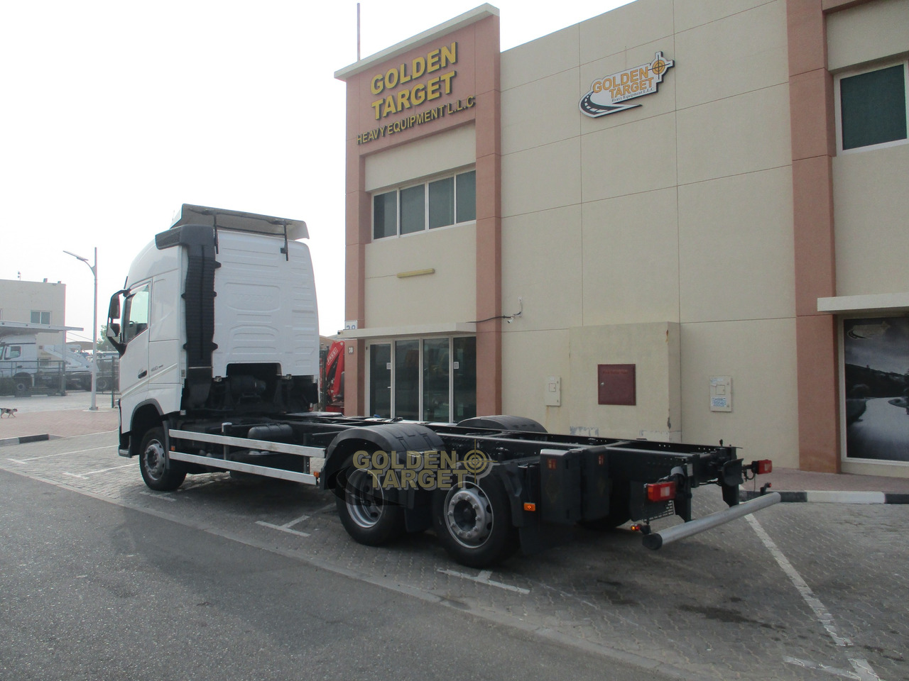 Volvo FH460 6×2 Chassis - Грузовик-шасси: фото 4 Volvo FH460 6×2 Chassis - Грузовик-шасси: фото 4