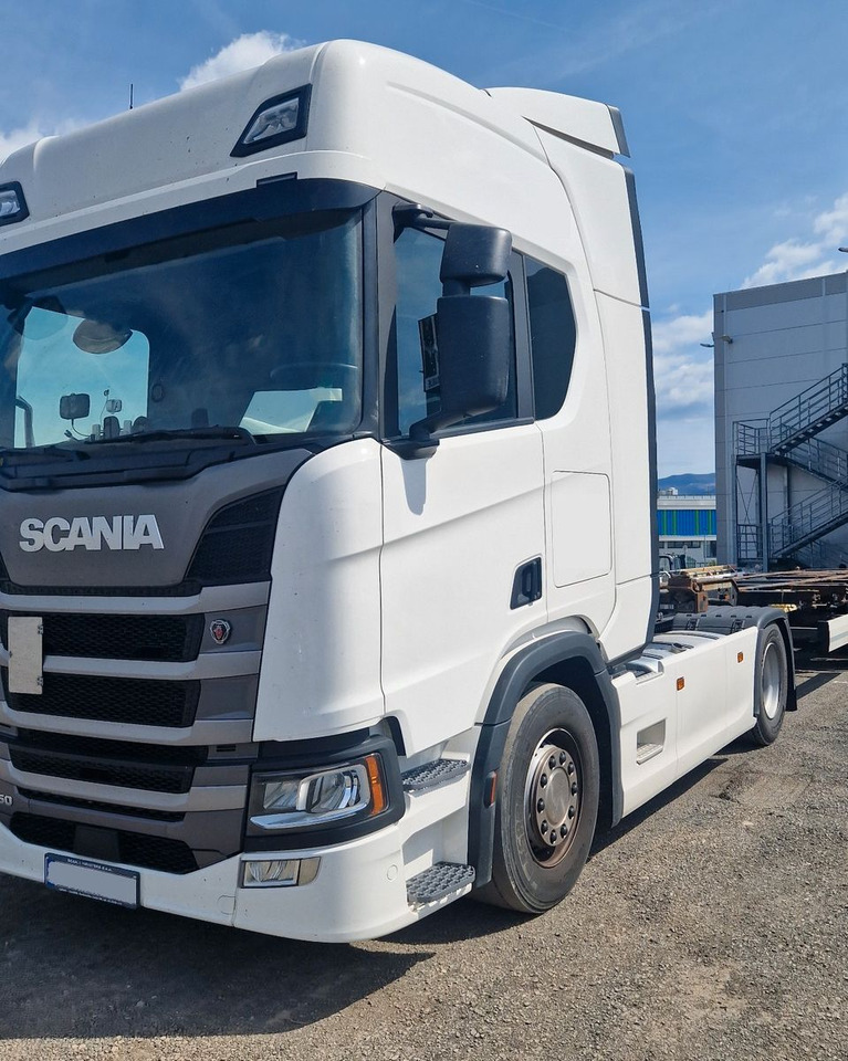 Scania R450 4x2Tractor - Тягач: фото 1 Scania R450 4x2Tractor - Тягач: фото 1