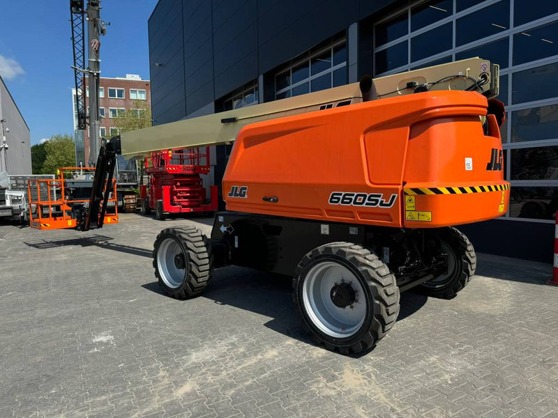 JLG 660SJ - Телескопический подъемник: фото 3 JLG 660SJ - Телескопический подъемник: фото 3