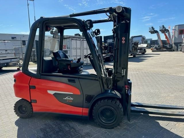 Linde E35L - Электропогрузчик: фото 3 Linde E35L - Электропогрузчик: фото 3