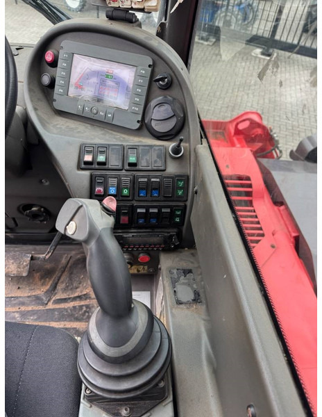 Телескопический погрузчик Manitou MRT 2540 Plus Privilege: фото 12