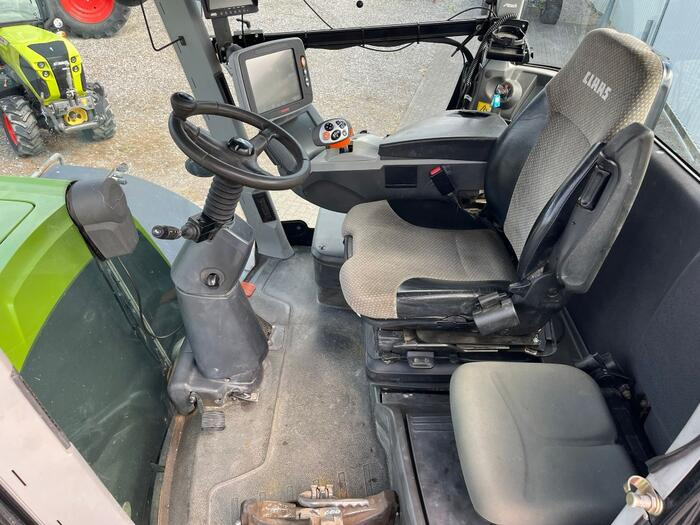Трактор Claas Xerion 5000 Trac: фото 8
