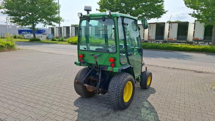 John Deere 4010 HST - Трактор: фото 4 John Deere 4010 HST - Трактор: фото 4