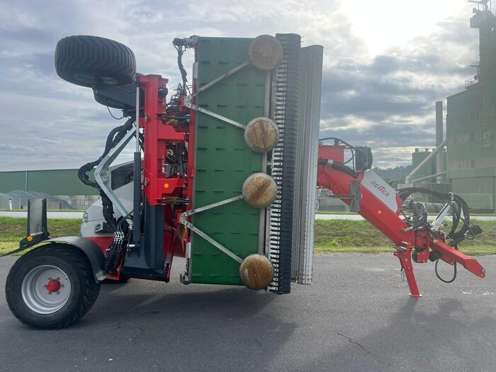R9 profi Type 820 - Сеноворошилка: фото 4 R9 profi Type 820 - Сеноворошилка: фото 4