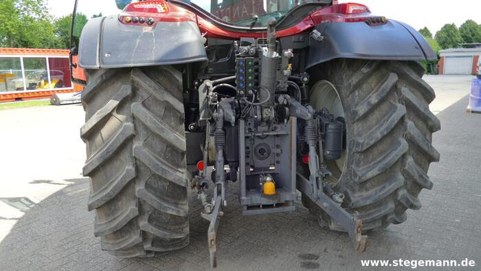Valtra N155 - Трактор: фото 3 Valtra N155 - Трактор: фото 3