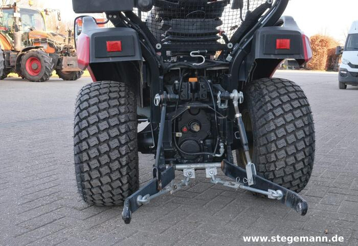 Yanmar SA221 - Трактор: фото 5 Yanmar SA221 - Трактор: фото 5