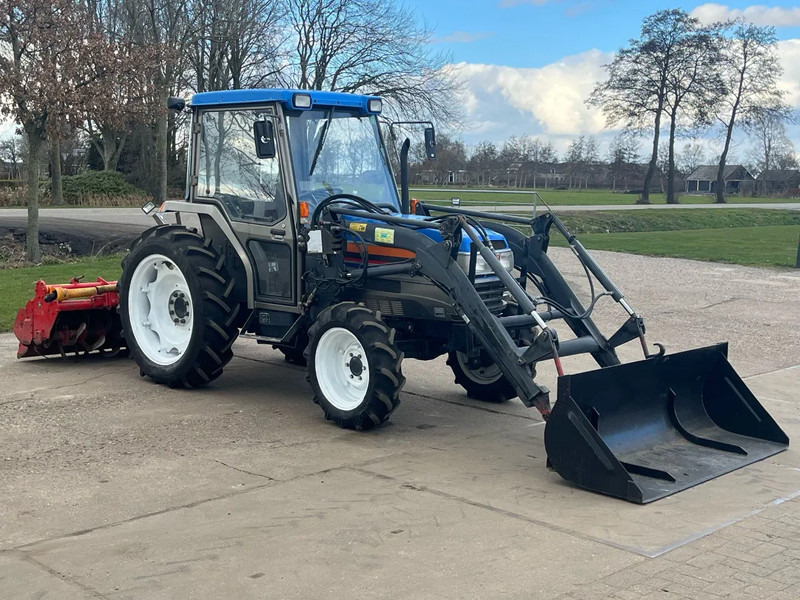 Iseki TG 53 F + Voorlader mini trekker frees - Складской тягач: фото 1 Iseki TG 53 F + Voorlader mini trekker frees - Складской тягач: фото 1