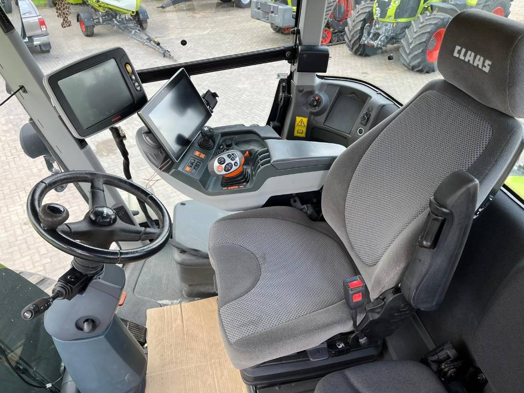 Трактор Claas XERION 5000 TRAC TS: фото 10