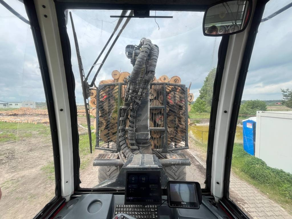 Форвардер Komatsu 845: фото 26