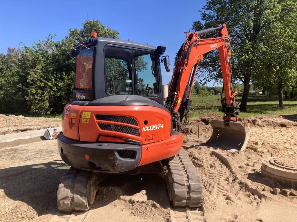 Kubota KX 057-4 - Мини-экскаватор: фото 1 Kubota KX 057-4 - Мини-экскаватор: фото 1