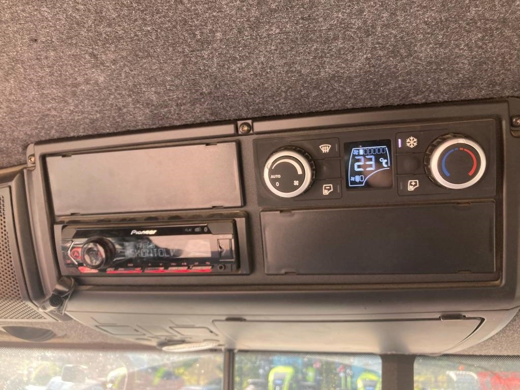 Трактор Valtra T 254 V: фото 13
