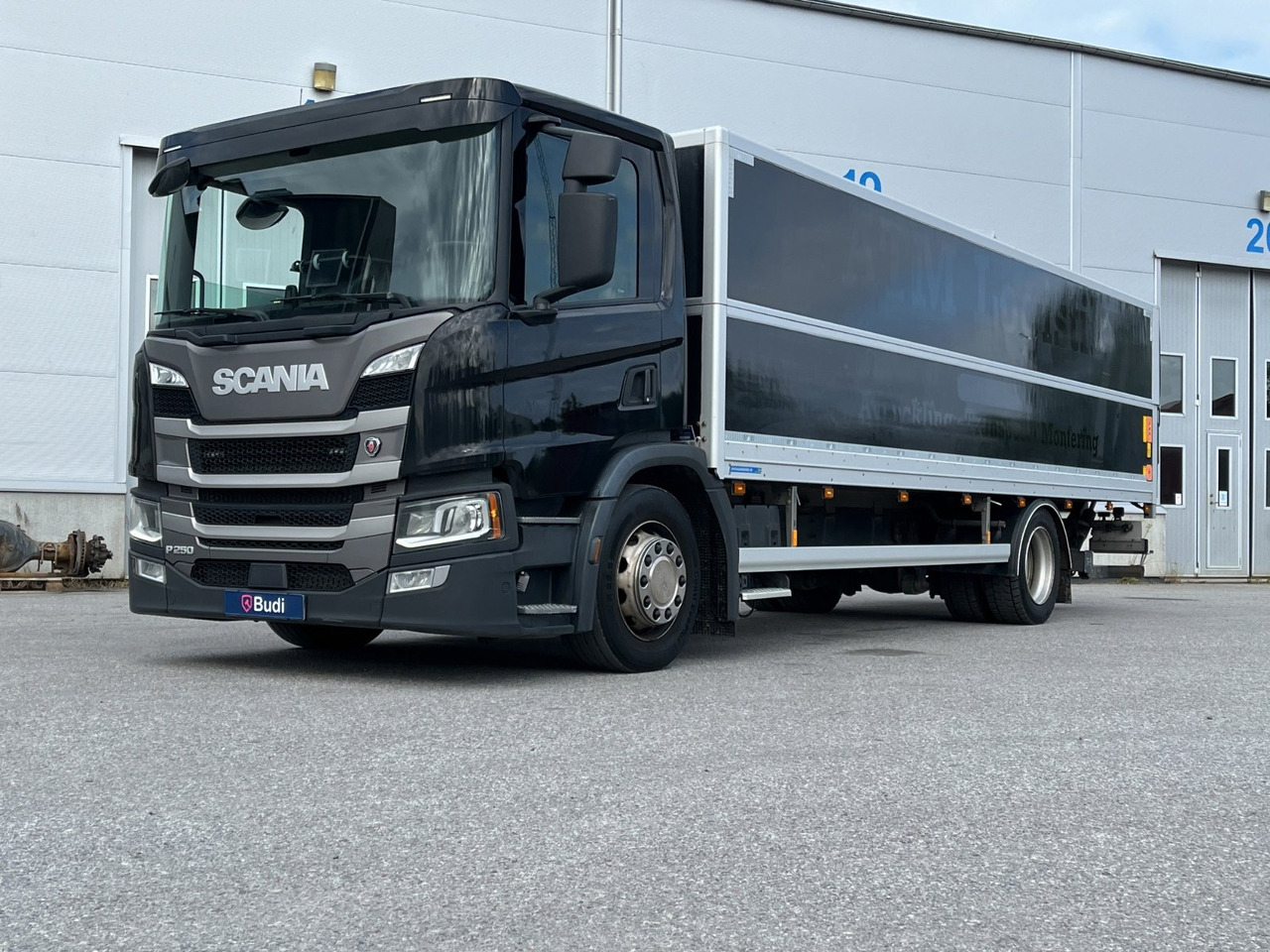 Lastbil Scania P250 B 4X2 LB -2020 | Höj/sänk | Full-luft - Грузовик с закрытым кузовом: фото 1 Lastbil Scania P250 B 4X2 LB -2020 | Höj/sänk | Full-luft - Грузовик с закрытым кузовом: фото 1