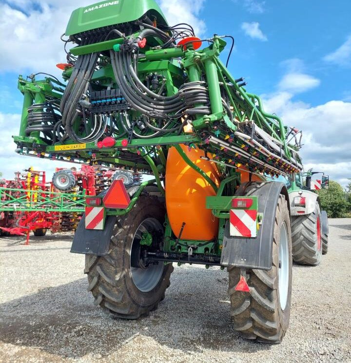 Amazone UX 6200 Super- 36m m GPS - Прицепной опрыскиватель: фото 4 Amazone UX 6200 Super- 36m m GPS - Прицепной опрыскиватель: фото 4