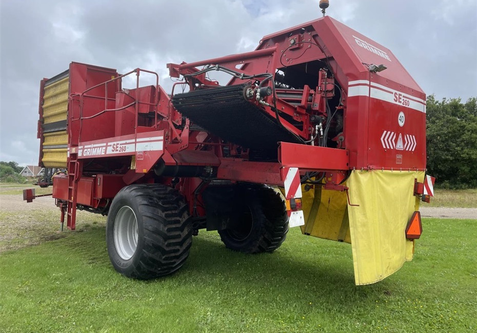 Grimme SE 260 - Картофелеуборочный комбайн: фото 1 Grimme SE 260 - Картофелеуборочный комбайн: фото 1