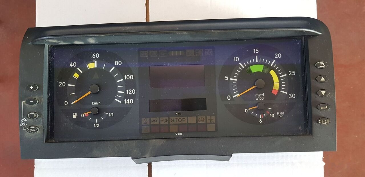 Mercedes-Benz INSTRUMENT PANEL A0014467721 Mercedes-Benz ATEGO - Приборная панель для Грузовиков: фото 3 Mercedes-Benz INSTRUMENT PANEL A0014467721 Mercedes-Benz ATEGO - Приборная панель для Грузовиков: фото 3
