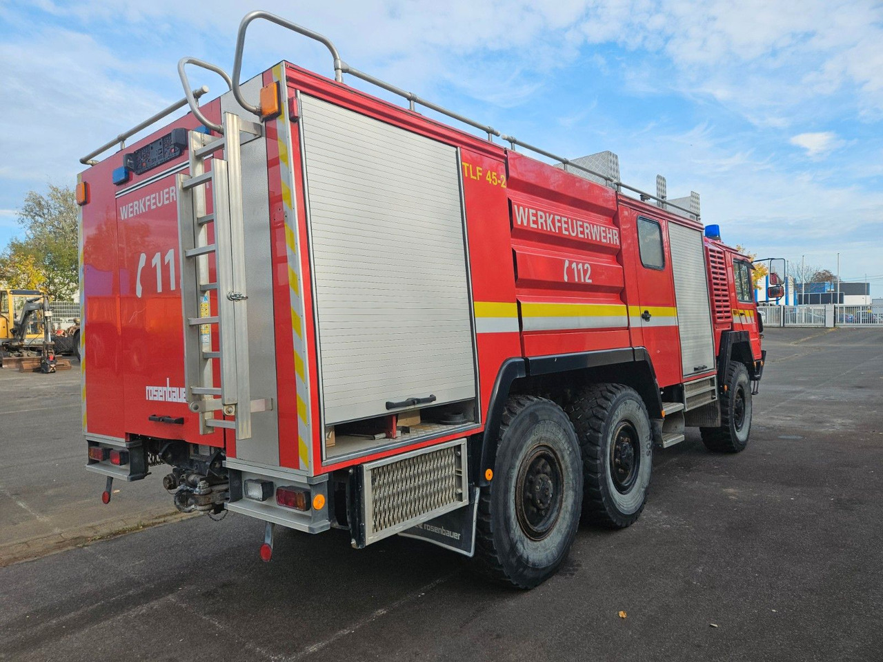 MAN KAT 6x6 Tanklöschfahrzeug - Грузовик-цистерна: фото 3 MAN KAT 6x6 Tanklöschfahrzeug - Грузовик-цистерна: фото 3