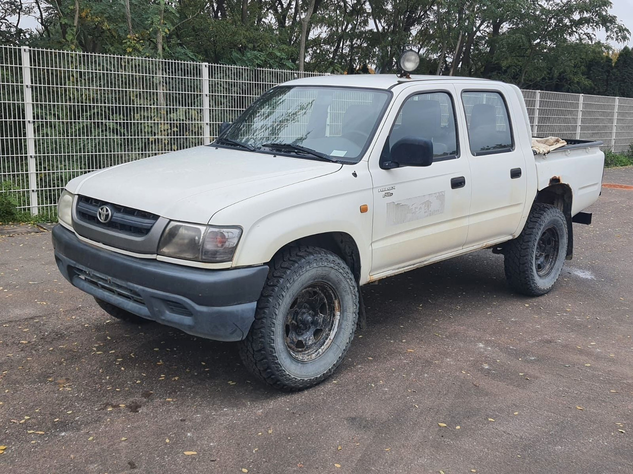 Toyota Hilux Double Cab 4x4 - Внедорожник: фото 2 Toyota Hilux Double Cab 4x4 - Внедорожник: фото 2