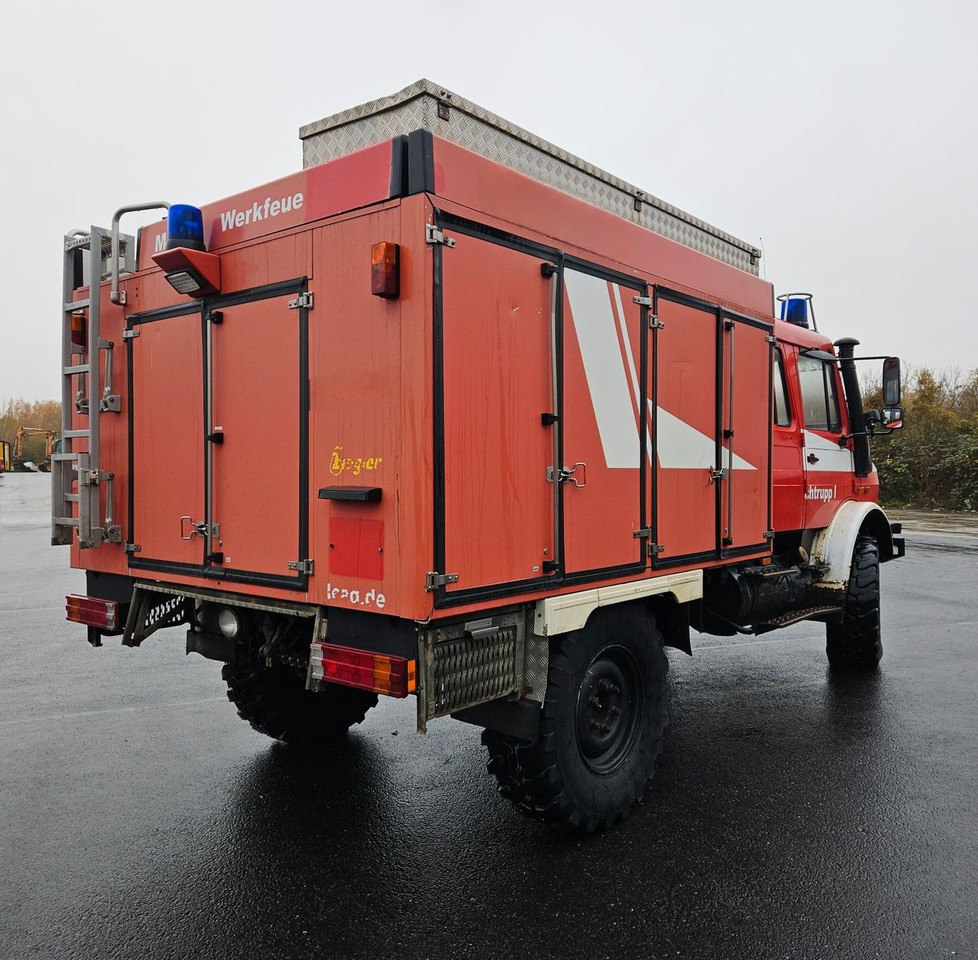 Unimog U4000 4x4 DOKA Tanklöschfahrzeug Feuerwehr - Грузовик-цистерна: фото 5 Unimog U4000 4x4 DOKA Tanklöschfahrzeug Feuerwehr - Грузовик-цистерна: фото 5