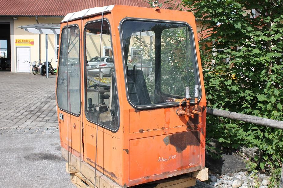 Atlas 1702D - Кабина для Строительной техники: фото 3 Atlas 1702D - Кабина для Строительной техники: фото 3