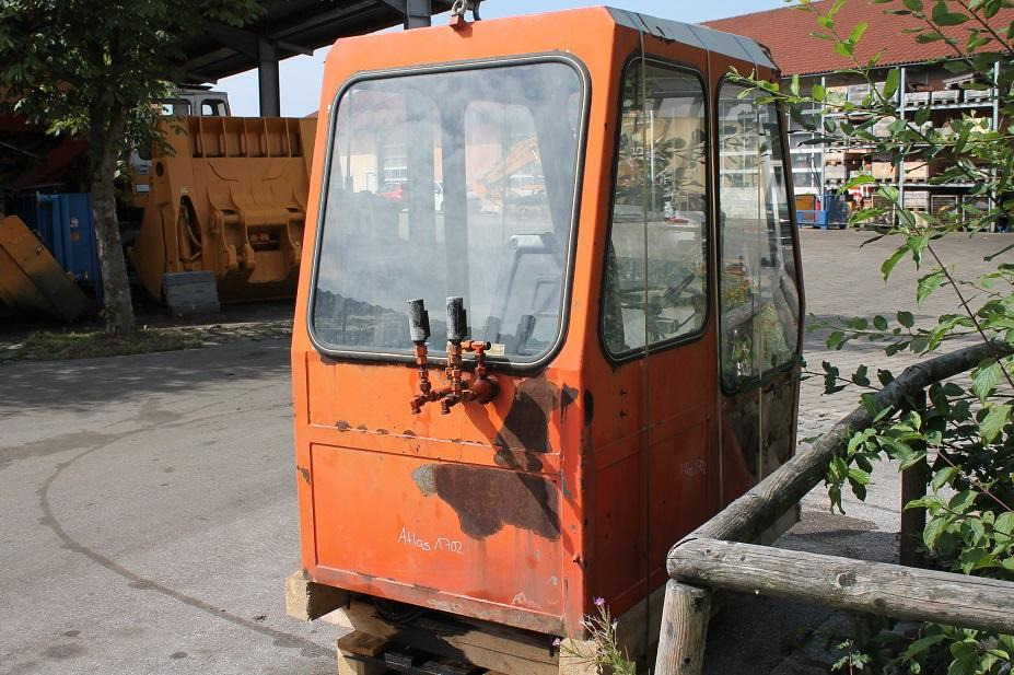 Atlas 1702D - Кабина для Строительной техники: фото 4 Atlas 1702D - Кабина для Строительной техники: фото 4