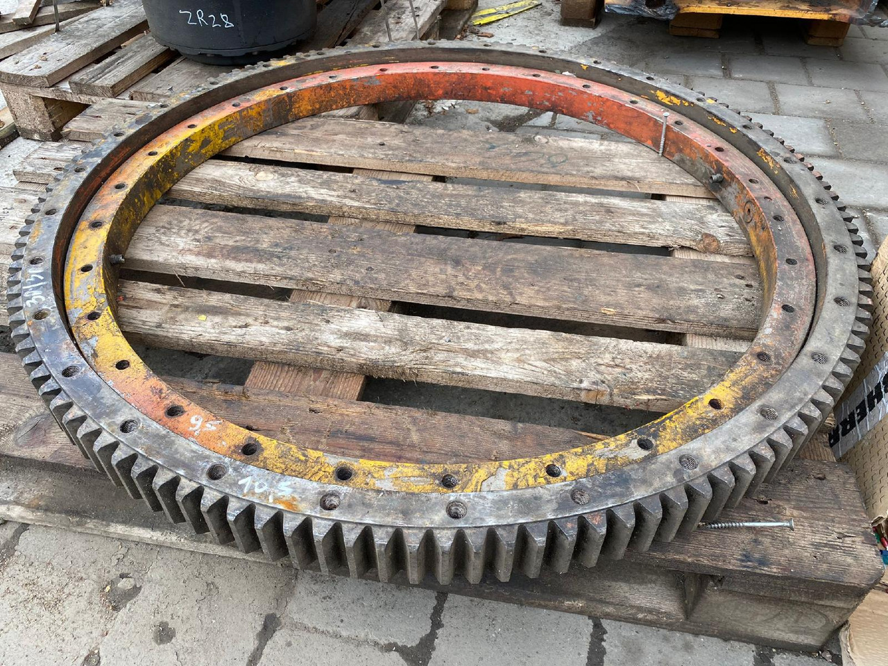 Atlas , O&K - Поворотное кольцо для Строительной техники: фото 1 Atlas , O&K - Поворотное кольцо для Строительной техники: фото 1