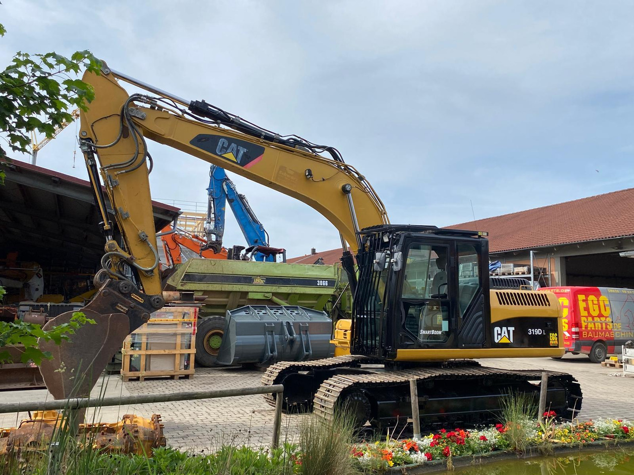 Caterpillar 319D - Гусеничный экскаватор: фото 2 Caterpillar 319D - Гусеничный экскаватор: фото 2