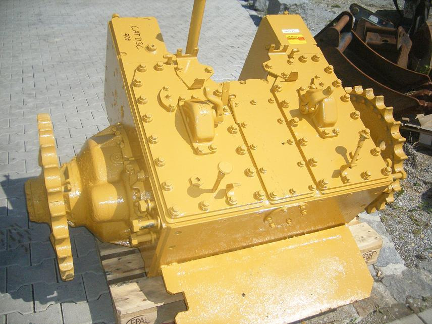 Caterpillar Planieraupe D 3 C/B - Трансмиссия для Строительной техники: фото 2 Caterpillar Planieraupe D 3 C/B - Трансмиссия для Строительной техники: фото 2