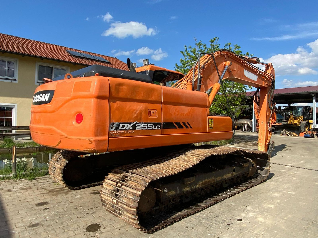 Doosan DX 255 LC - Гусеничный экскаватор: фото 2 Doosan DX 255 LC - Гусеничный экскаватор: фото 2