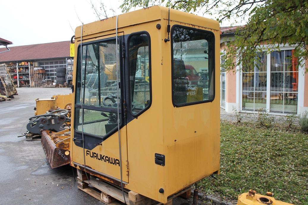 Furukawa W625 - Кабина для Строительной техники: фото 4 Furukawa W625 - Кабина для Строительной техники: фото 4