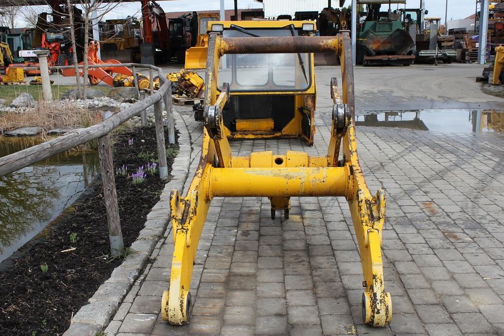 Hanomag 55C - Стрела для Колёсных погрузчиков: фото 3 Hanomag 55C - Стрела для Колёсных погрузчиков: фото 3