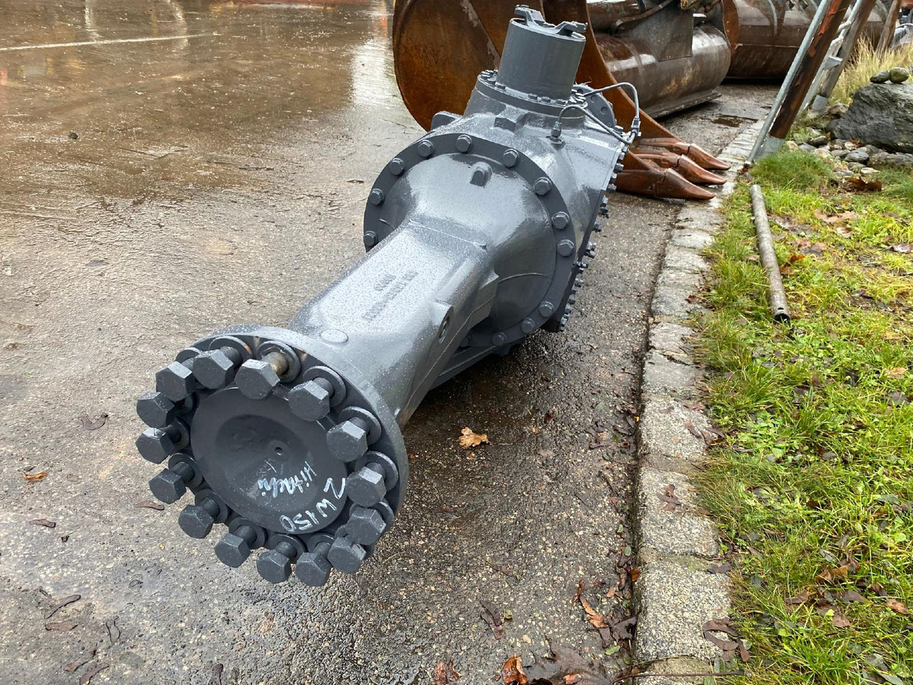 Hitachi TCM aus ZW 150 - Ось и запчасти для Строительной техники: фото 5 Hitachi TCM aus ZW 150 - Ось и запчасти для Строительной техники: фото 5