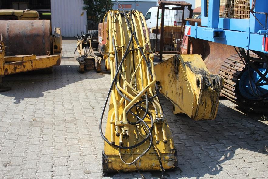 Holland E 215 - Стрела для Строительной техники: фото 2 Holland E 215 - Стрела для Строительной техники: фото 2