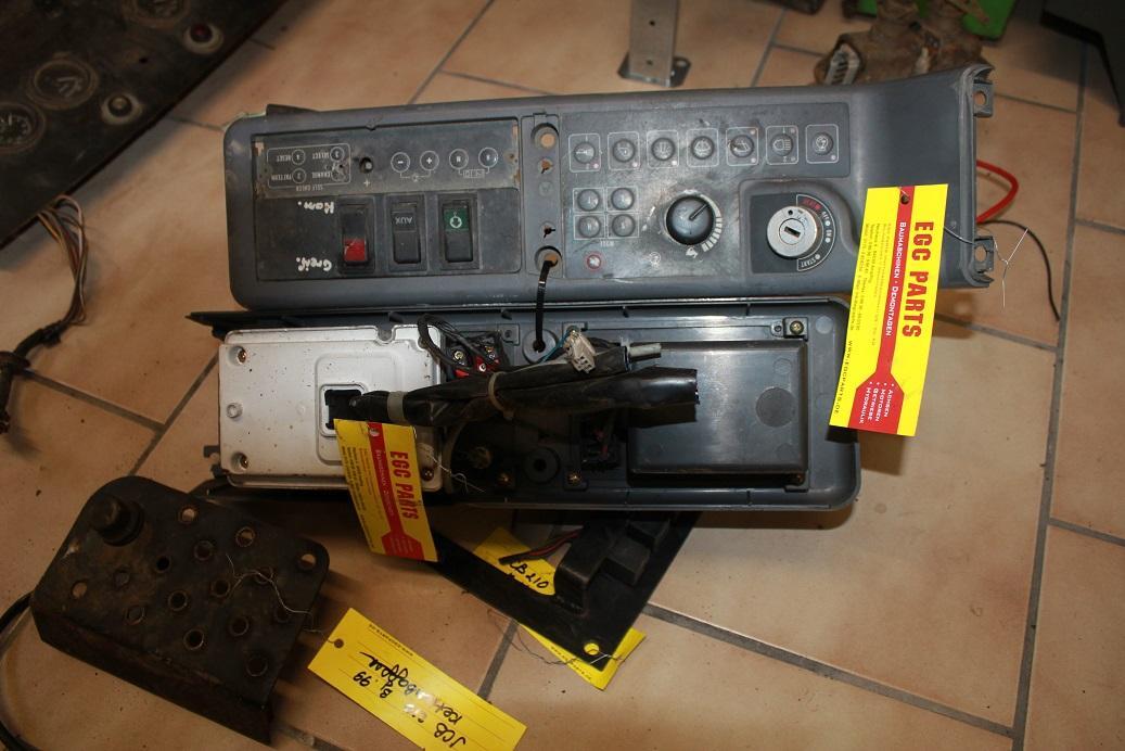 JCB 210 - Приборная панель для Гусеничных экскаваторов: фото 2 JCB 210 - Приборная панель для Гусеничных экскаваторов: фото 2