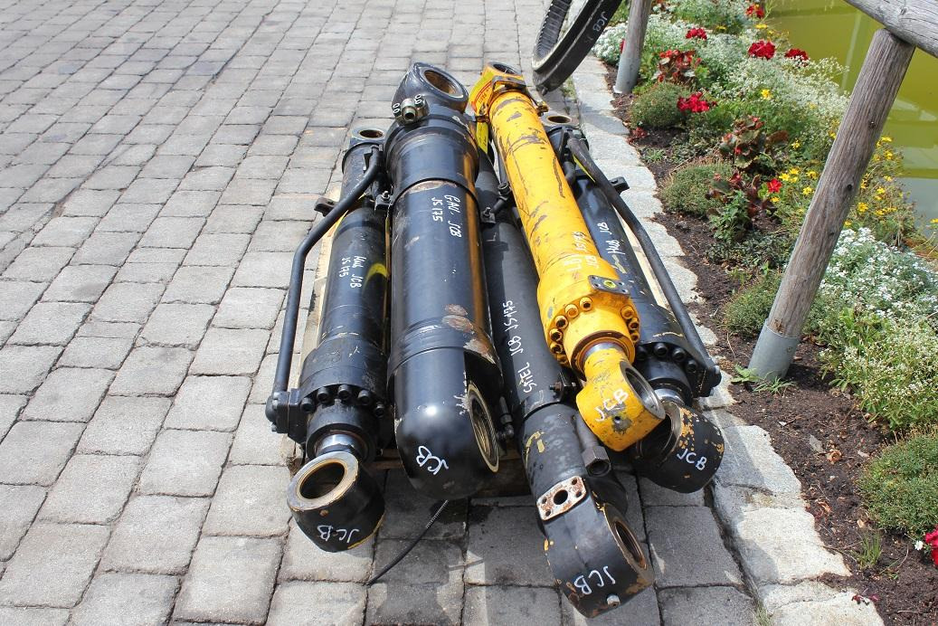 JCB JS 175 W - Гидравлический цилиндр для Строительной техники: фото 4 JCB JS 175 W - Гидравлический цилиндр для Строительной техники: фото 4